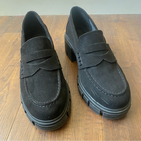 ASOS Sloane Y2K Chunky Lug Sole Preppy Collegiate Penny Mid Heeled Loafer SZ 7W - Picture 3 of 16